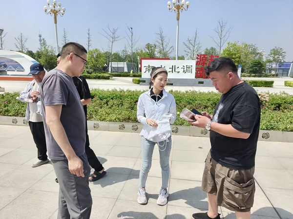 高铁站宣传图片3.jpg